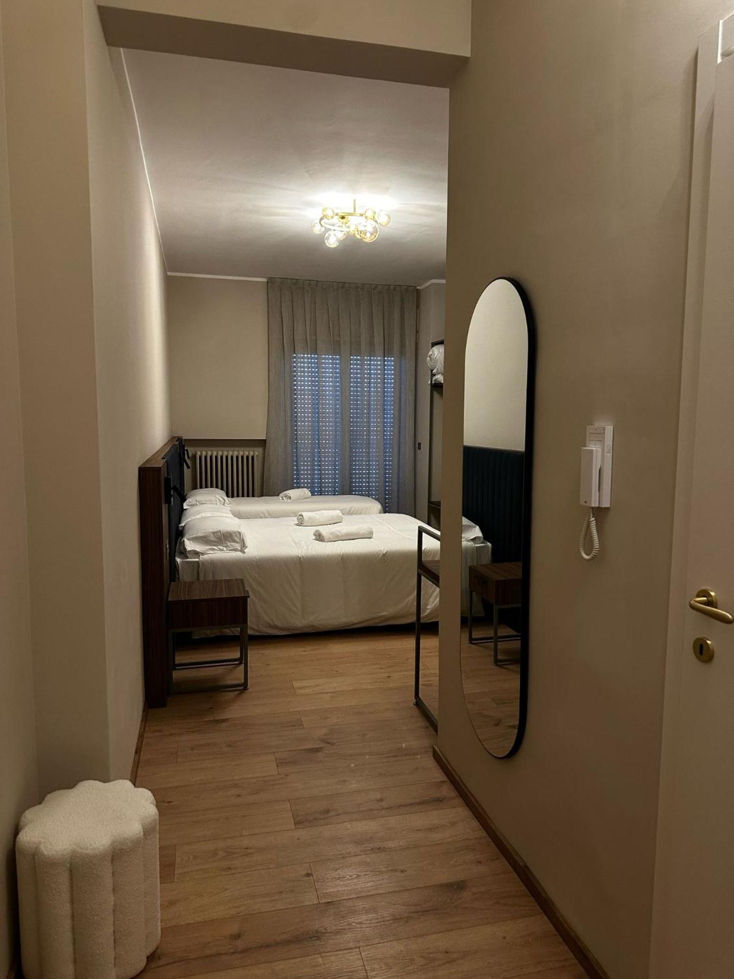 Urban Hotel Пескара Екстер'єр фото